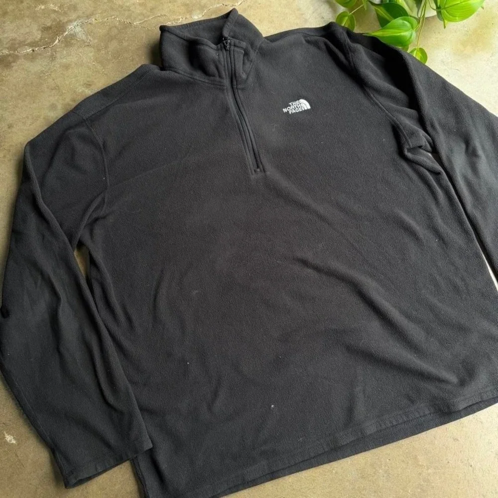 Vintage The North Face black quarter zip fleece